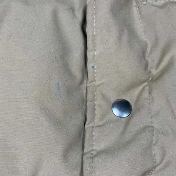 American-vintage Women's Cream and Burgundy Gilet - Picture 8 of 8